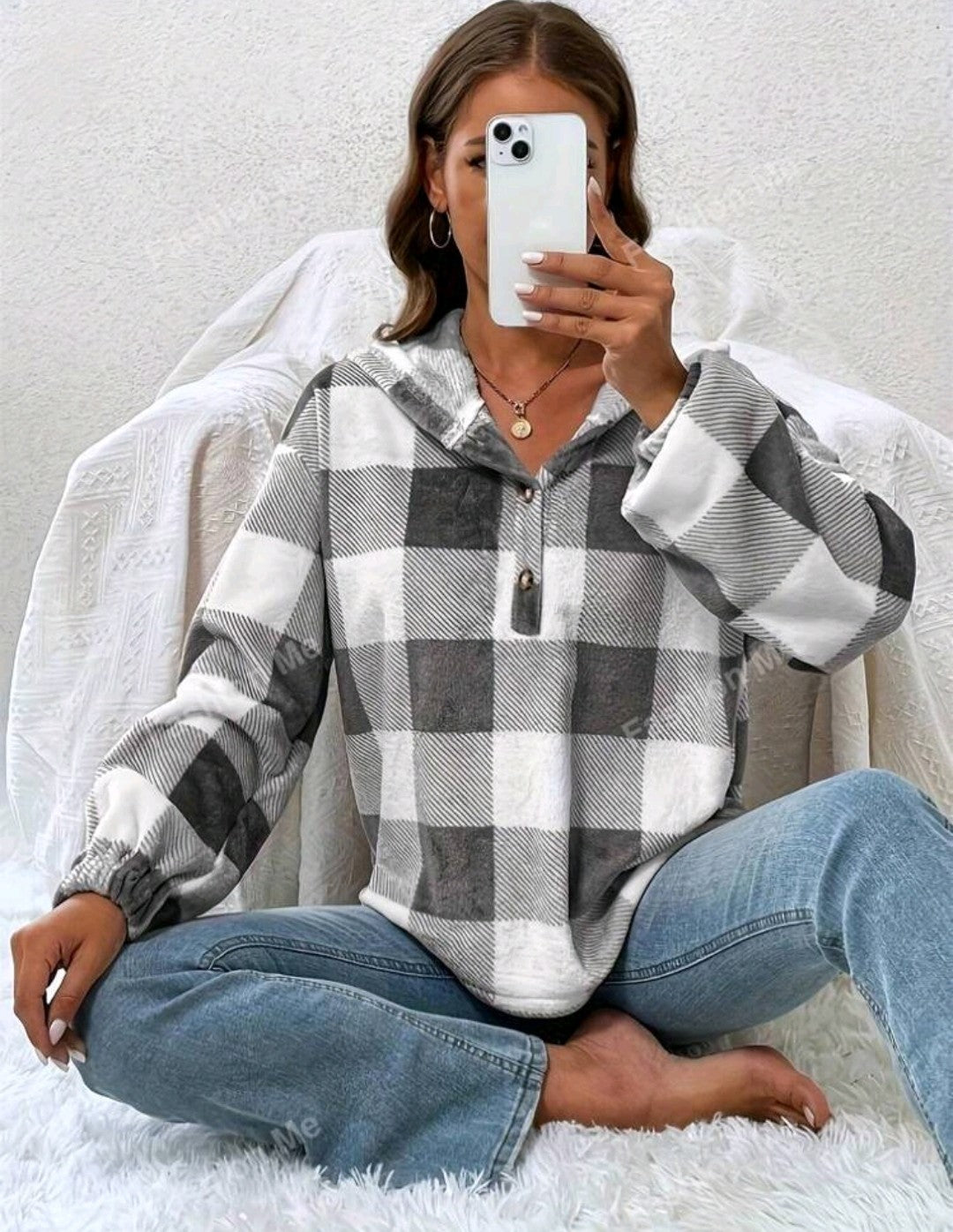 Gray & White Checkered Pullover